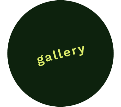 a circular sticker that says gallery