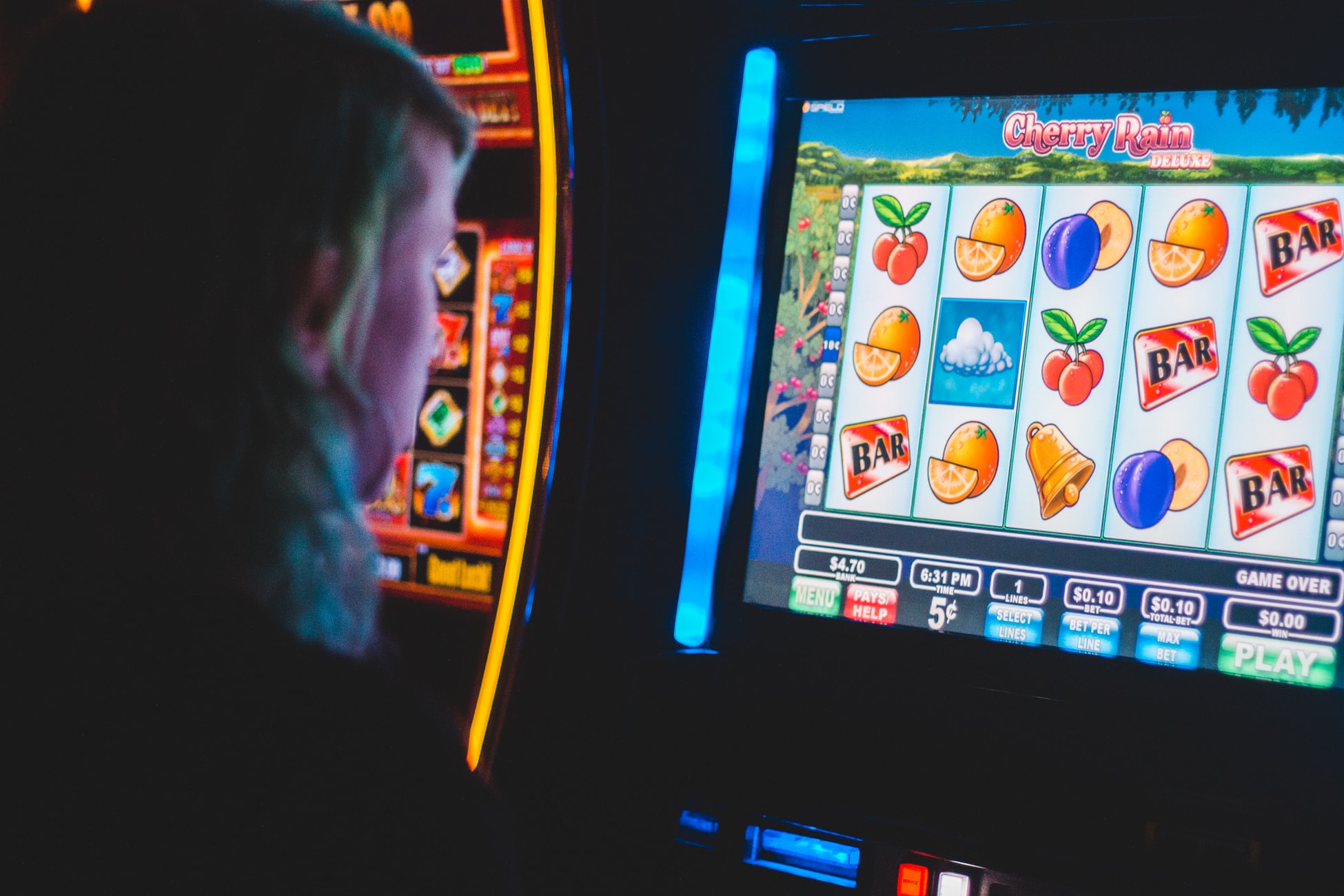 Gry kasynowe online są bardzo popularne wśród polskich graczy