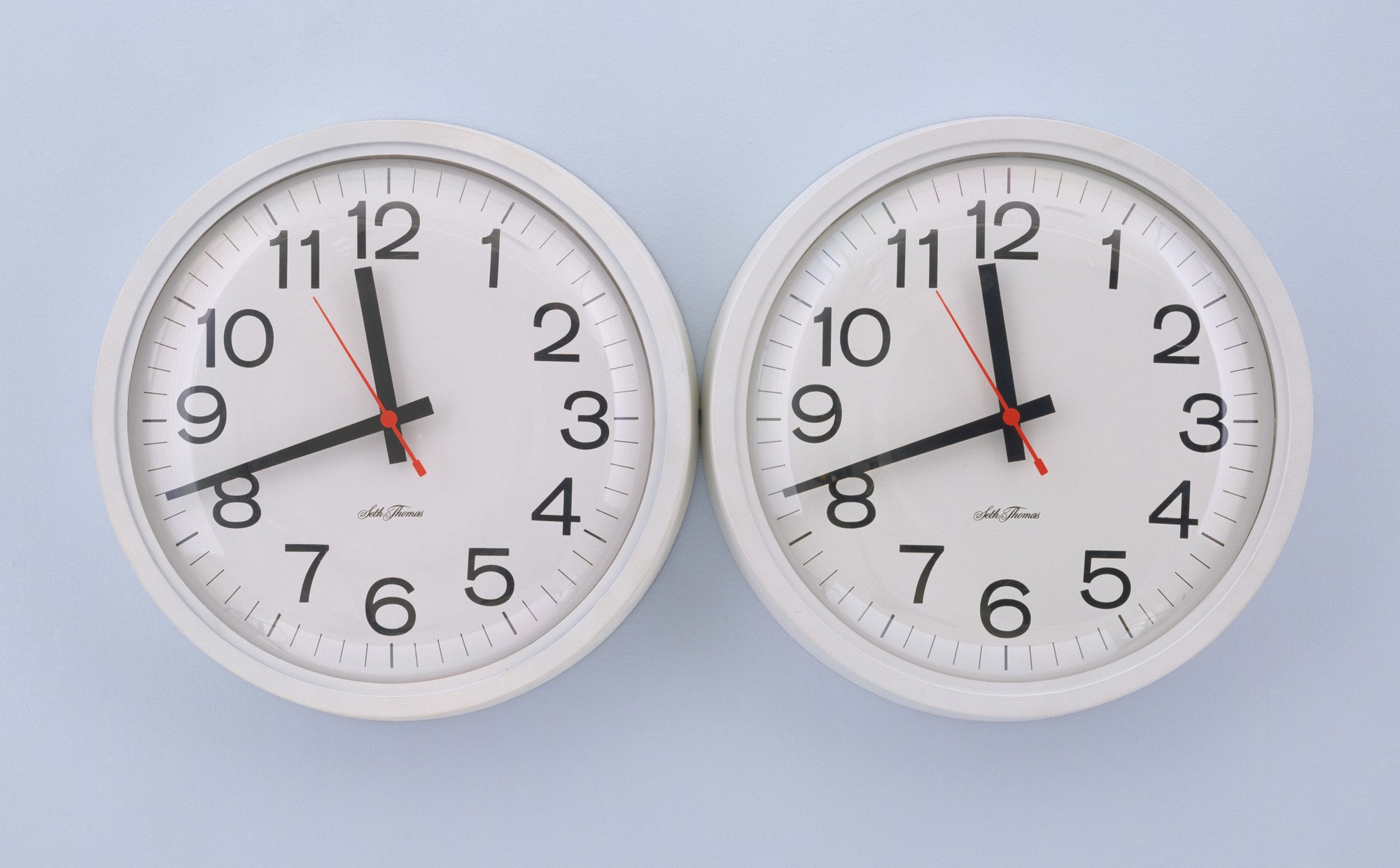 Clocks by Felix Gonzalez-Torres